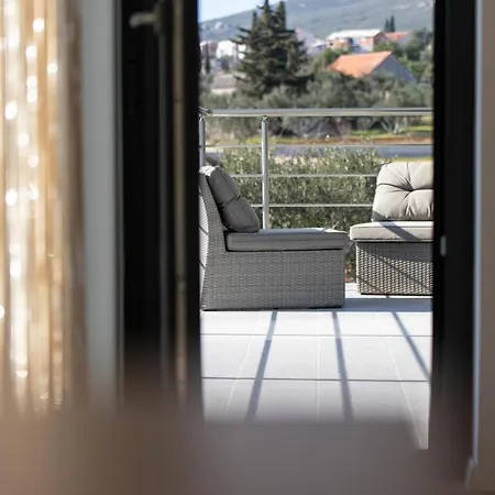 House Marion Casa de Férias Kaštel Novi