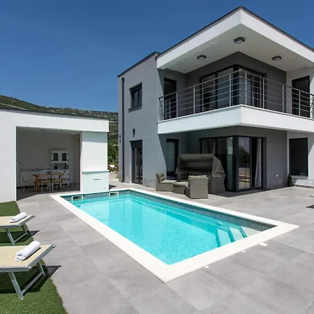 House Marion Casa de Férias